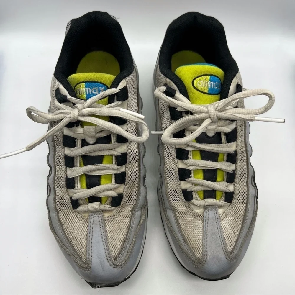 Nike good used